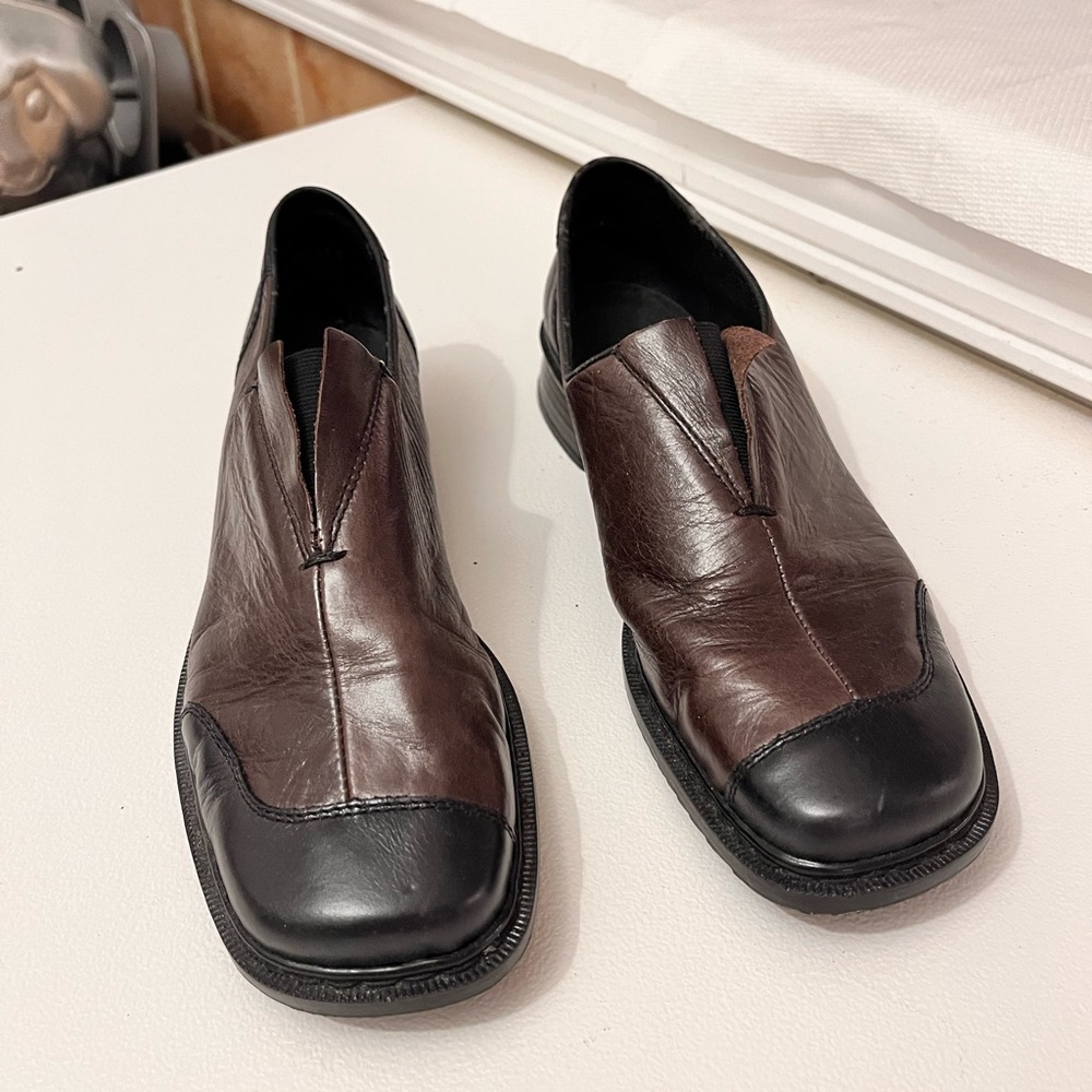 RIEKER SHOES. NEW
